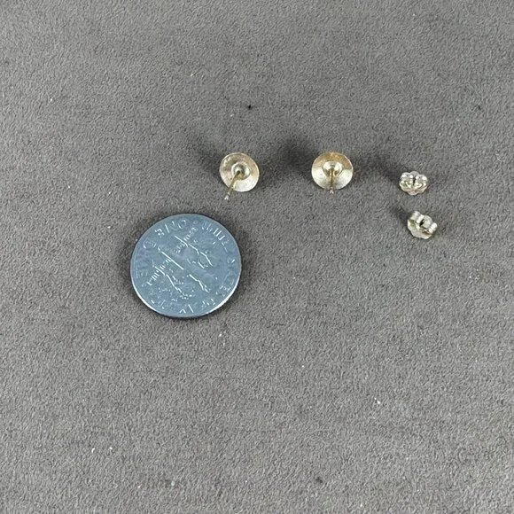 Vintage 1980's 14K Gold Pearl Disc Studs. 3MM Pearls NOS